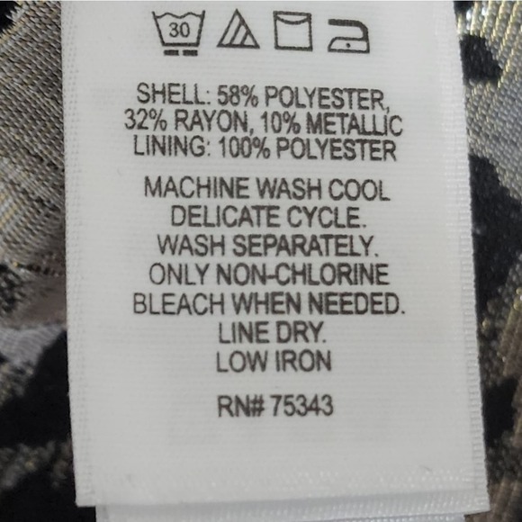 ADRIENNE Vittadini metallic silver dressy tank top size‎ 10 - Picture 4 of 6